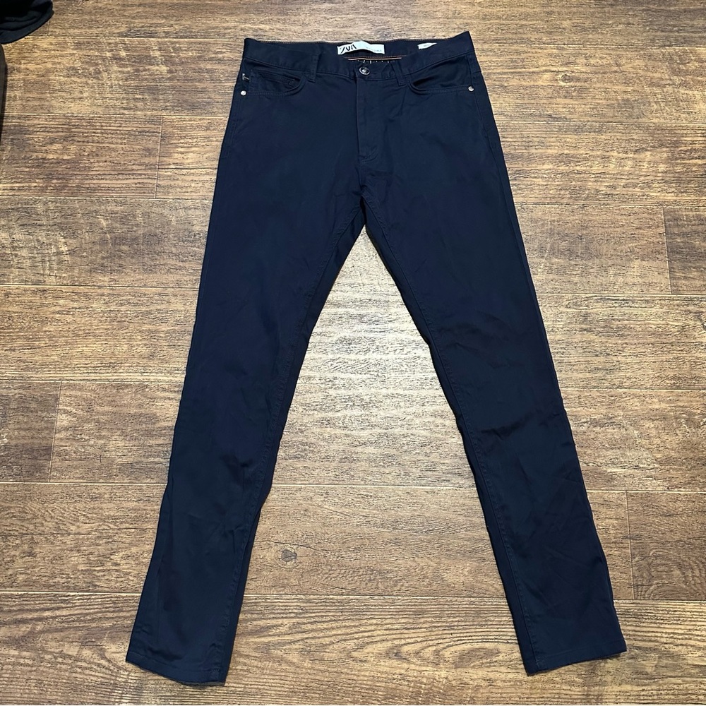 ZARA BLACK CHINO PANTS